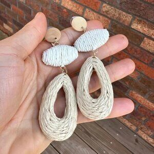 Boho Chic Rattan Loop Earrings – Lightweight & Trendy